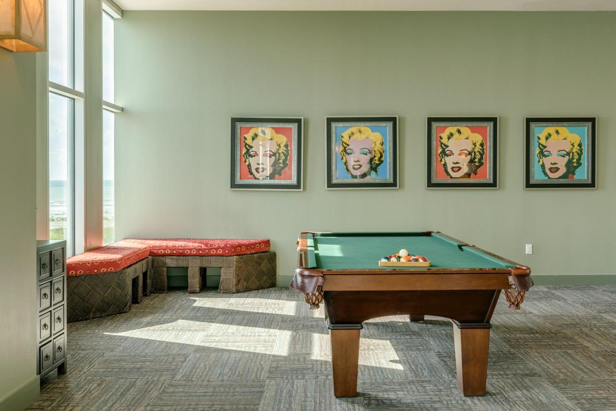 Emerald By The Sea Retreat Galveston Phòng bức ảnh