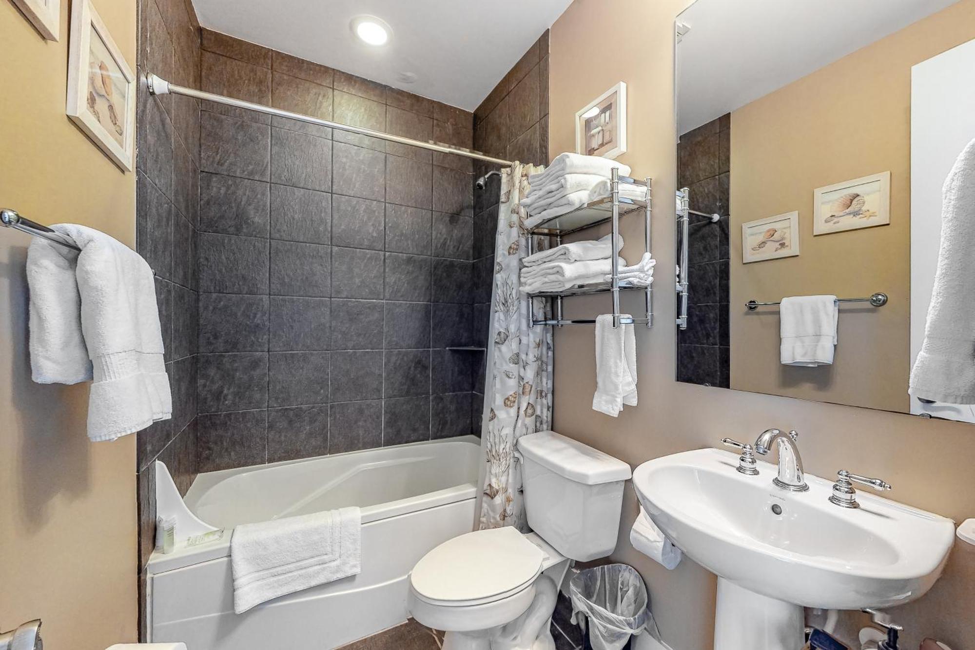 Emerald By The Sea Retreat Galveston Phòng bức ảnh
